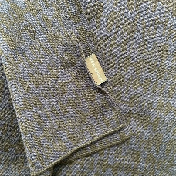 Hermes Cashmere H Pattern Scarf - Picture 7 of 14